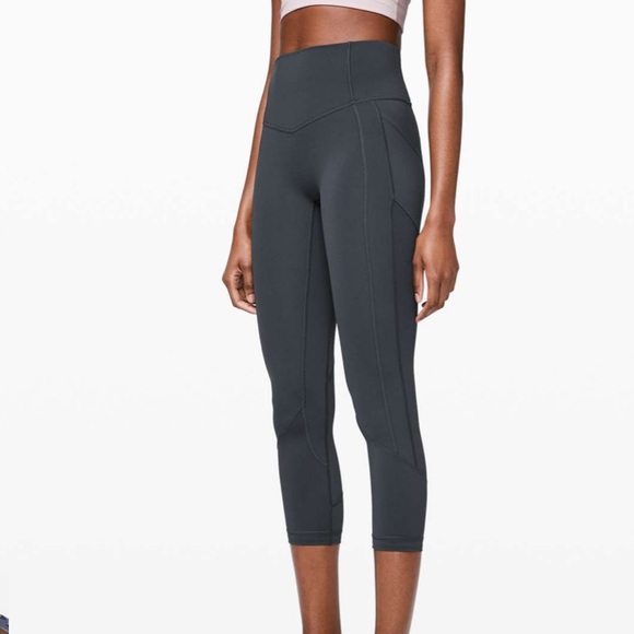 Lululemon All The Right Places 23” Crop - Size 6 - Picture 2 of 5